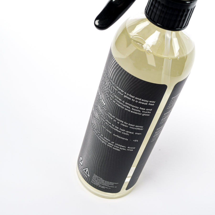 Back label of the 7WASH Glass Cleaner bottle with directions